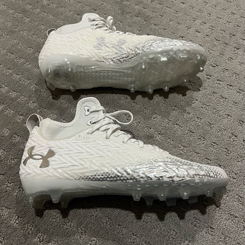 Under Armour Football Cleats MC Spotlight Clone White
